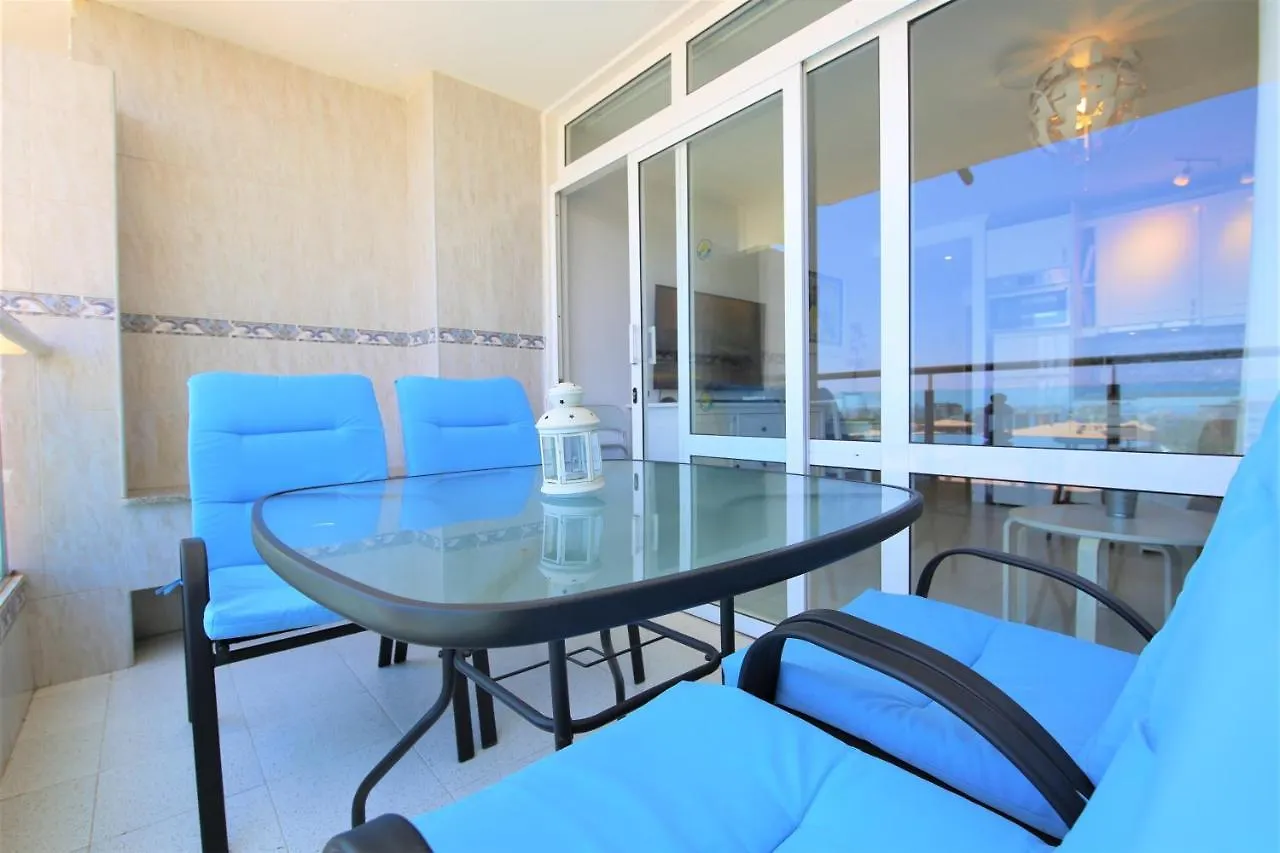 Central Apartment Overlooking Yumbo Centre With Heated Pool 마스팔로마스 0*,